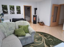 Große 3-Zimmer Wohnung Biggesee- Olpe ideal für Teams oder Familien, hotel di Drolshagen