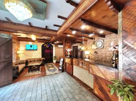 Hotel Green Rooms, Vintage Luxury Near Dal Lake, hotel u gradu Srinagar