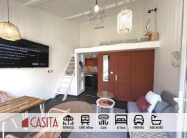 Casita: maison duplex +parking/terrasse/Netflix, hotel a Troyes