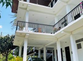 Hotel Siyathma polonnaruwa, hotel en Polonnaruwa