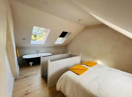 Henley Bolt Hole, hotel with parking in Henley on Thames