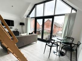 The Stables, Chester - Luxury Apartments by PolkaStays, hótel í Chester