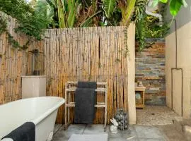 Ukholo Lodge
