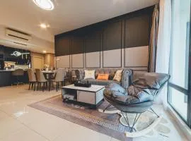 Mosaic Grand Luxury 3BR w bathtub near Midvalley by Our Stay