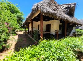 Villa 107 - Karibuni Villas Mambrui, Malindi: Malindi şehrinde bir apart otel