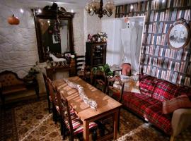 La cachette sous l'escalier, le gîte ensorcelé, maison de vacances 