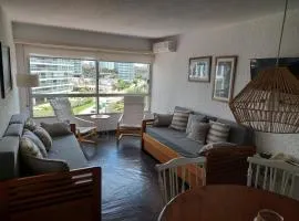 Apartamento en Torre Del Plata II