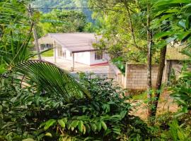 Hanthana View Homestay, hotel with parking in Kandy