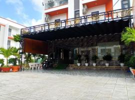 Hostel Luxury Tây Bắc, feriebolig i Rạch Giá