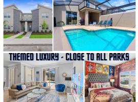 Gorgeous Condo Close to Disney w Private Pool BBQ - Themed Bedrooms Walk To Clubhouse, Hotel in Kissimmee