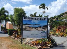 Horseshoe Bay Resort: Bowen şehrinde bir otel