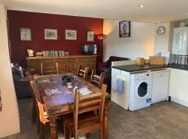 RB Contractor Stays - Helyg