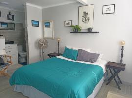 Karlsbad 7, homestay in Cape Town