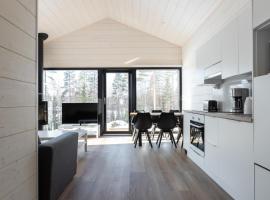 Himoskuutio 5 inc outdoor jacuzzi, resorts de esqu&iacute; en J&auml;ms&auml;