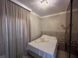 Apartamento confortável com piscina
