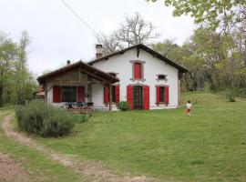 Petit beillons, hotel in Pouydesseaux