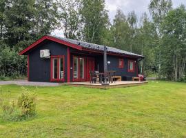 Nygård Cabins - brandnew holiday home with 3 bedrooms, hotel para famílias em Sunne