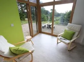 Orchard Nook - Sleeps 4, 2 Bedrooms (one ensuite)