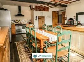Historic Farmhouse in St Bees Pet friendly