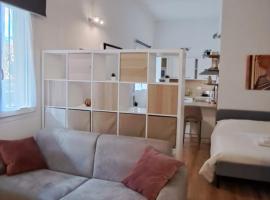 Piazza La Veneta New very close to the Center University and HSOrsola