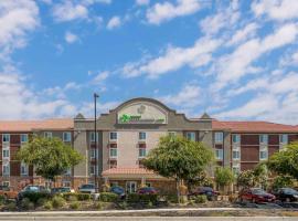 Extended Stay America Suites - Redlands، فندق في ريدلاندز