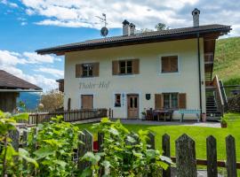 Thalerhof, farm stay in Feldthurns