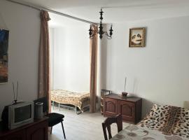 Уютная квартира, hotel en Ereván