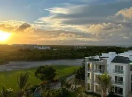 Ocean View Penthouse at Hard Rock by Unwind Properties