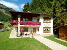 Gästehaus Lukasser, hotel in Hippach