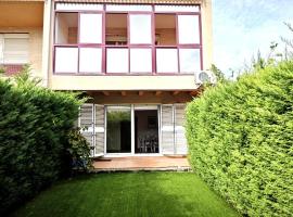 Vistas Río Tormes Huerta Otea, cabana o cottage a Salamanca