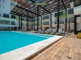 Cozy Studio with Private Balcony - Pool - Gym, hotel in Bucerías