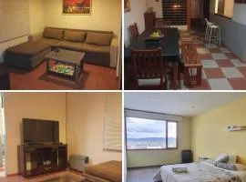 CASA COMPLETA 2 PLANTAS CON EXTRAORDINARIA VISTA AL CANAL BEAGLE CENTRICA 4pax