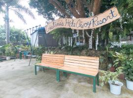 RedDoorz @ Cristina's Hideaway Resort Tanay, hotel v destinaci Rizal