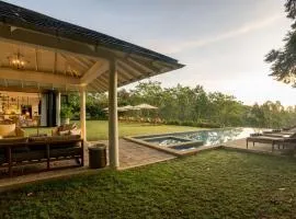 Stafford Bungalow - Exclusive Luxury Within A Private Tea Estate