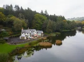 Lake House