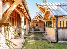 Villa Bayani Été