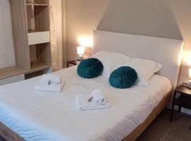 Sirius - SILS, self catering accommodation in Caen