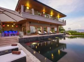 Baan Phuttarak - Seaview Private Villa