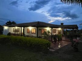 Villa Emita - MESA DE LOS SANTOS, maison de vacances à Los Santos