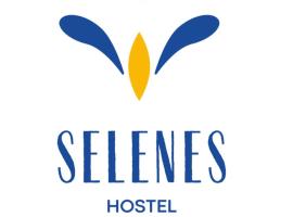 Selenes Hostel เกสต์เฮาส์ในEl Sargento