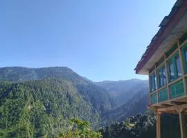 Himalayan Nest Sharan