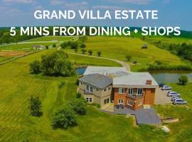 Grand Villa Estate, cabaña o casa de campo en Burlington