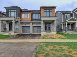 Modern NEW Build in Caledonia