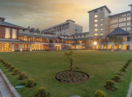 Radisson Collection Hotel & Spa, Riverfront Srinagar, hotel with parking in Srinagar
