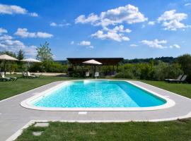 Poggio Degli Olivi, hotel u gradu Saturnija