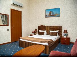 Du Port Boutique Hotel, hotelli kohteessa Baku alueella Sabayil 