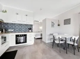 Modern Luxury Studio Apartment