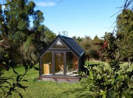 Tiny House Camino a Cascadas, Lago Llanquihue, mini casa em Puerto Octay