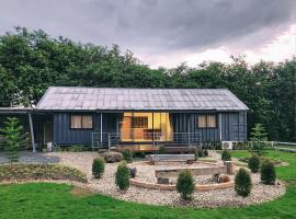 Skugga Farm Cabin，湄安的木屋