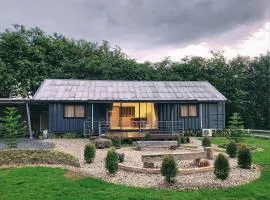 Skugga Farm Cabin